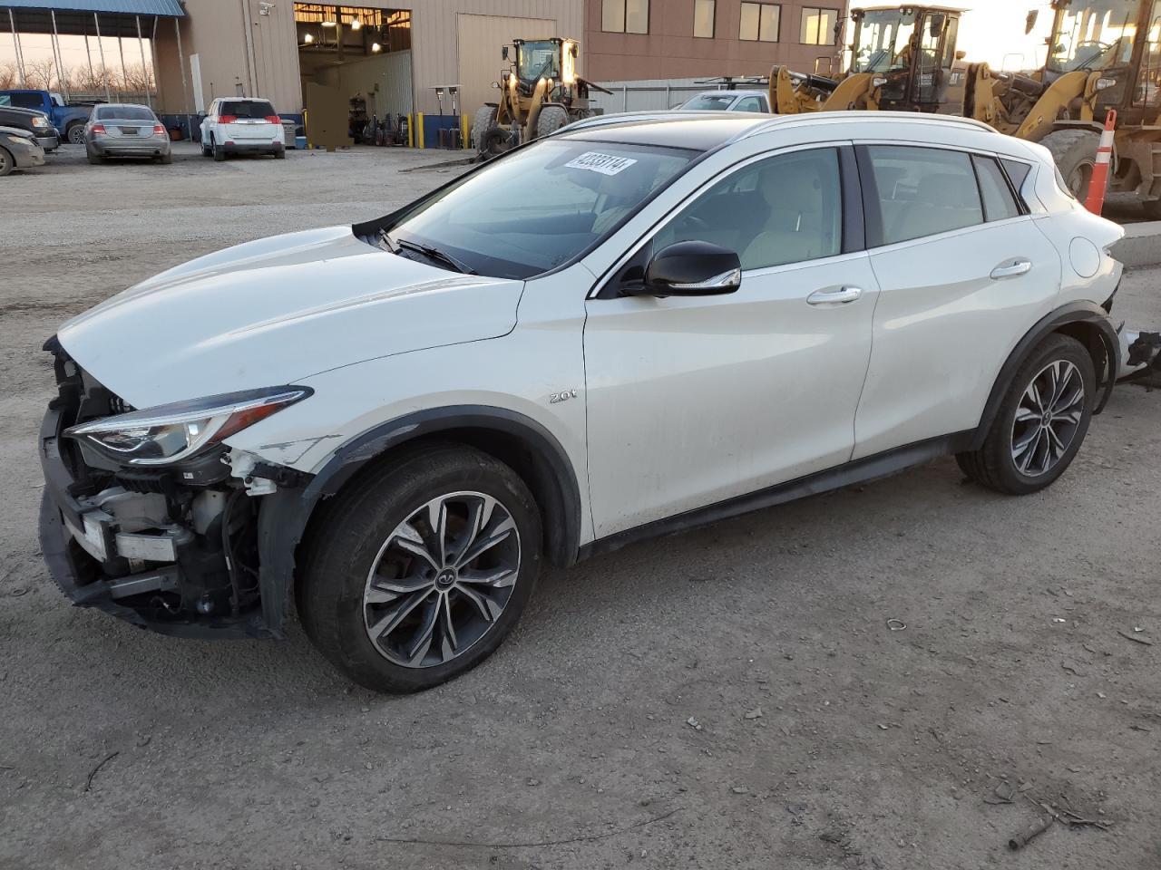 Infiniti Qx30 2018