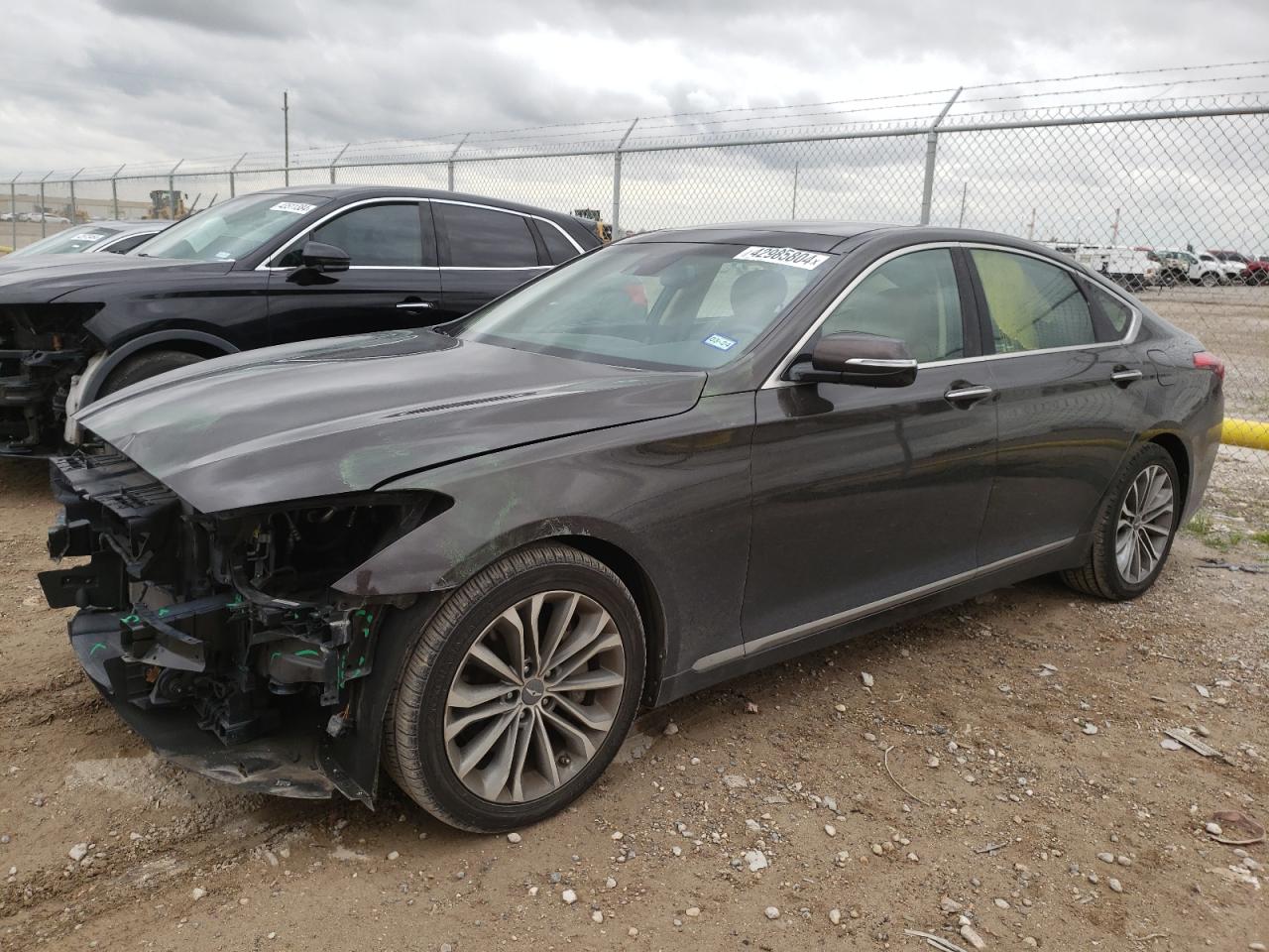 Hyundai Genesis 2015