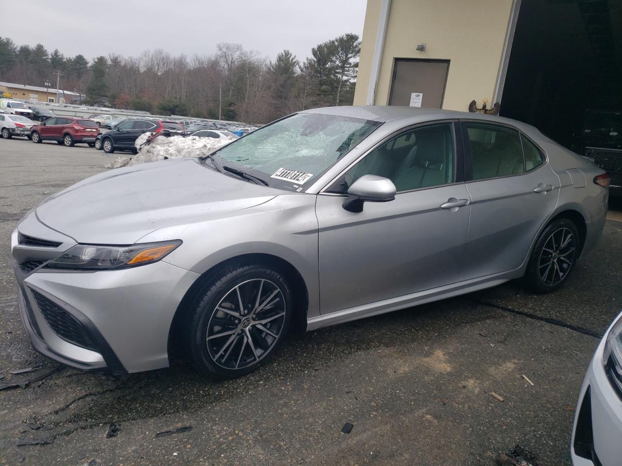 Toyota Camry 2021