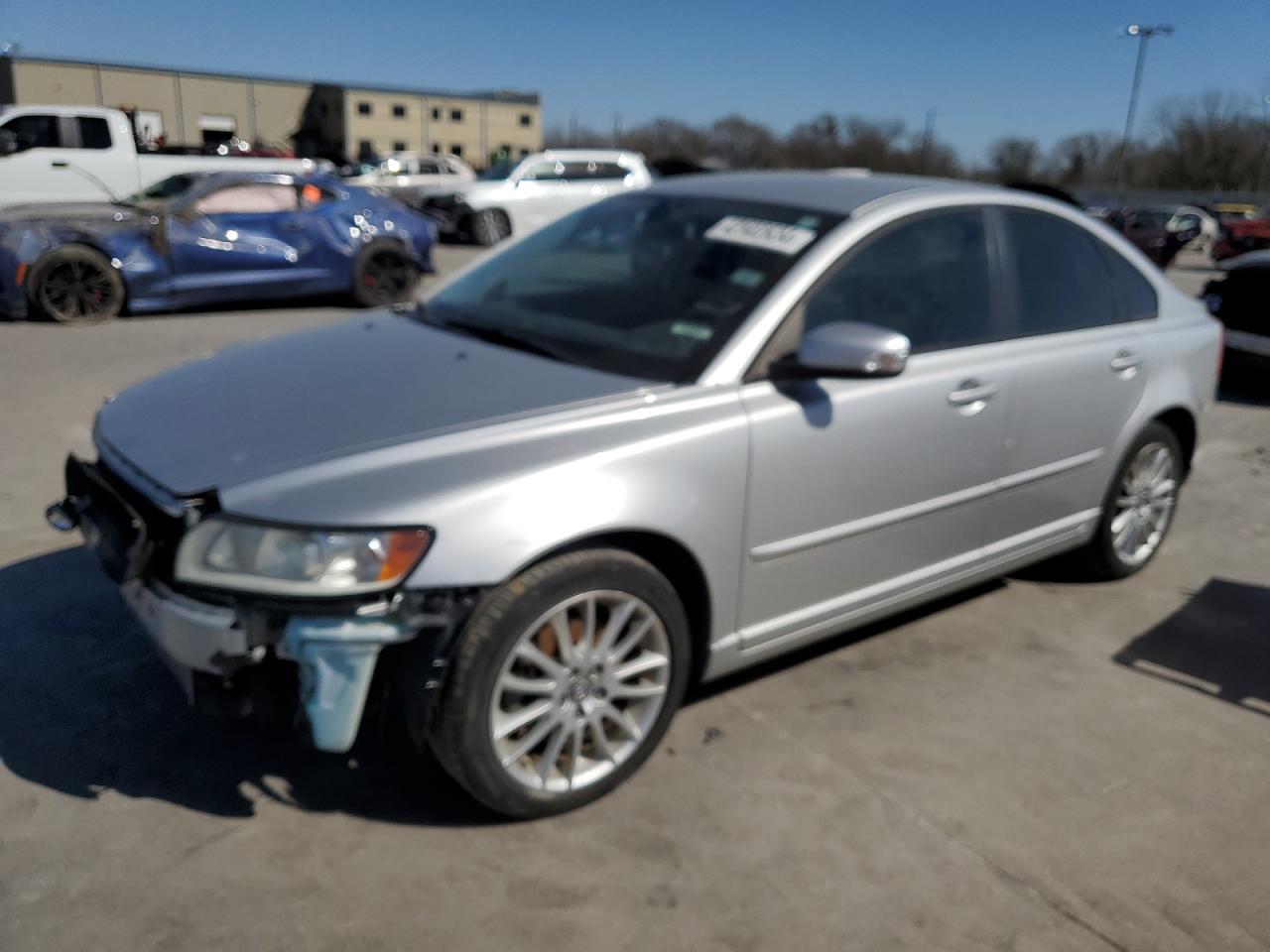 Volvo S40 2011