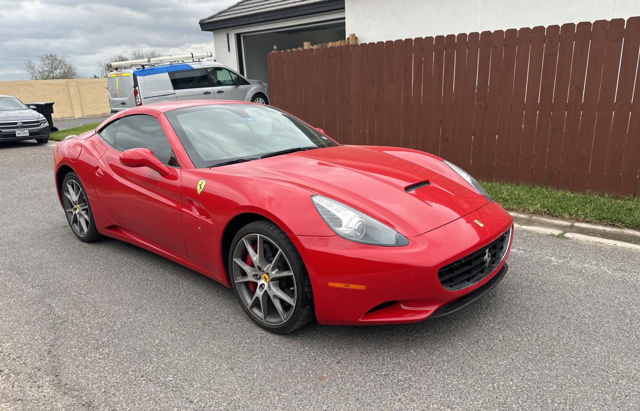 Ferrari California 2012