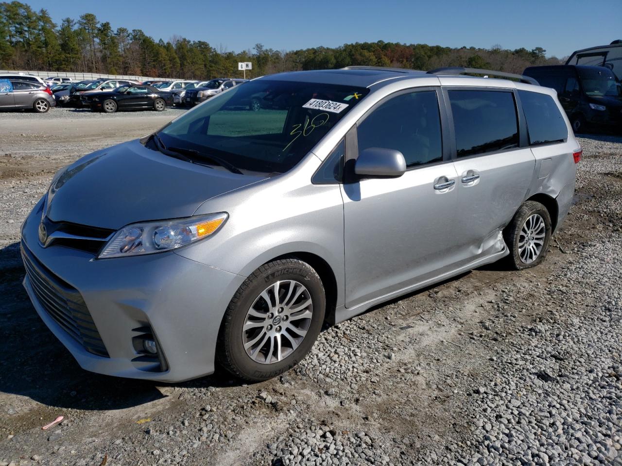 Toyota Sienna 2019