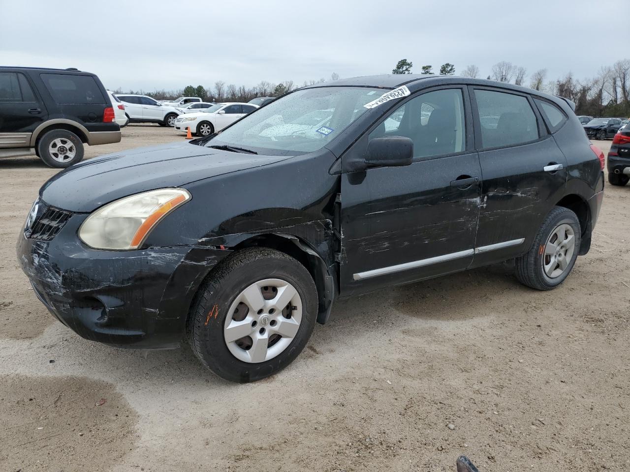 Nissan Rogue sport 2011