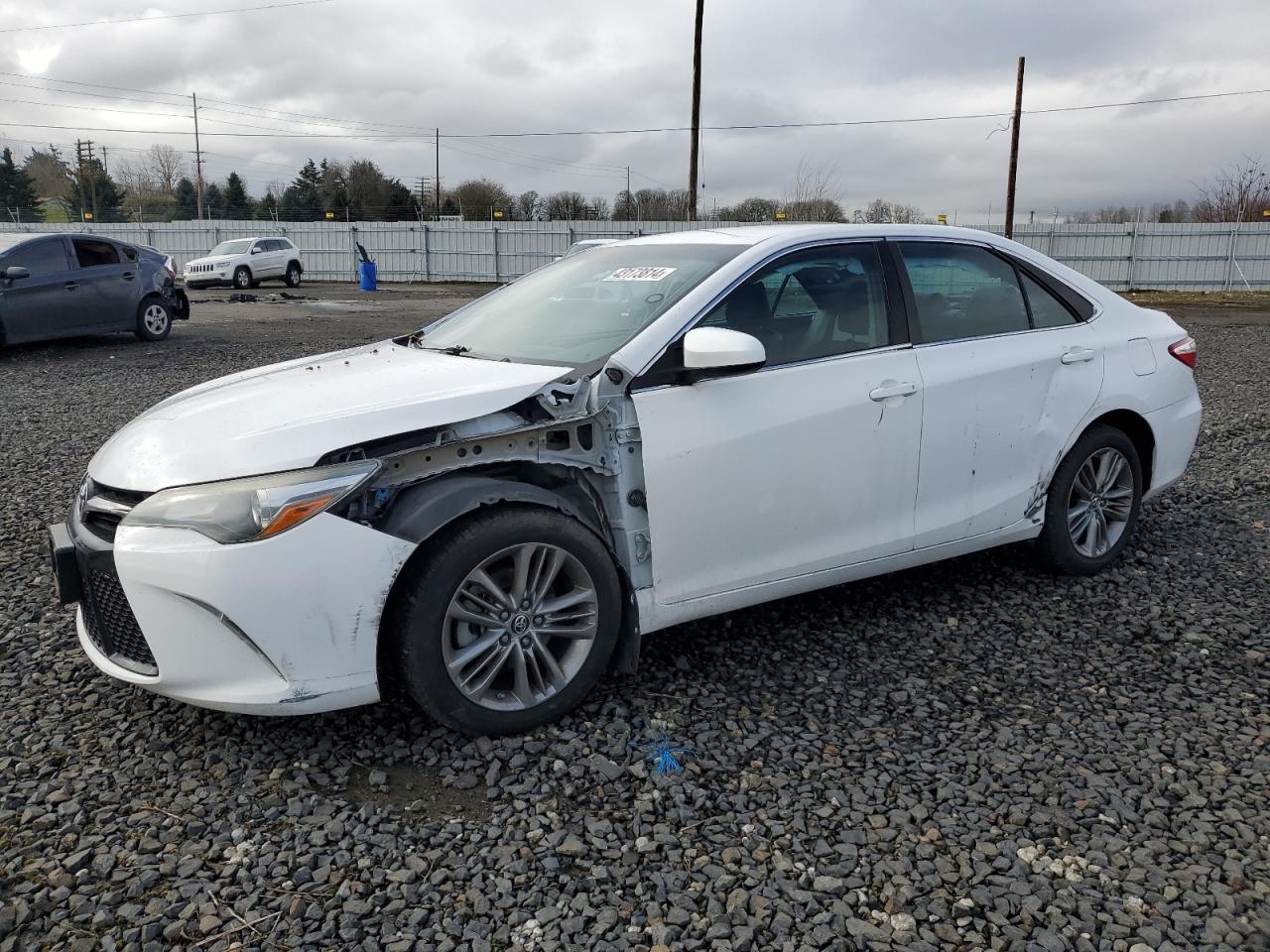 TOYOTA CAMRY LE 2015
