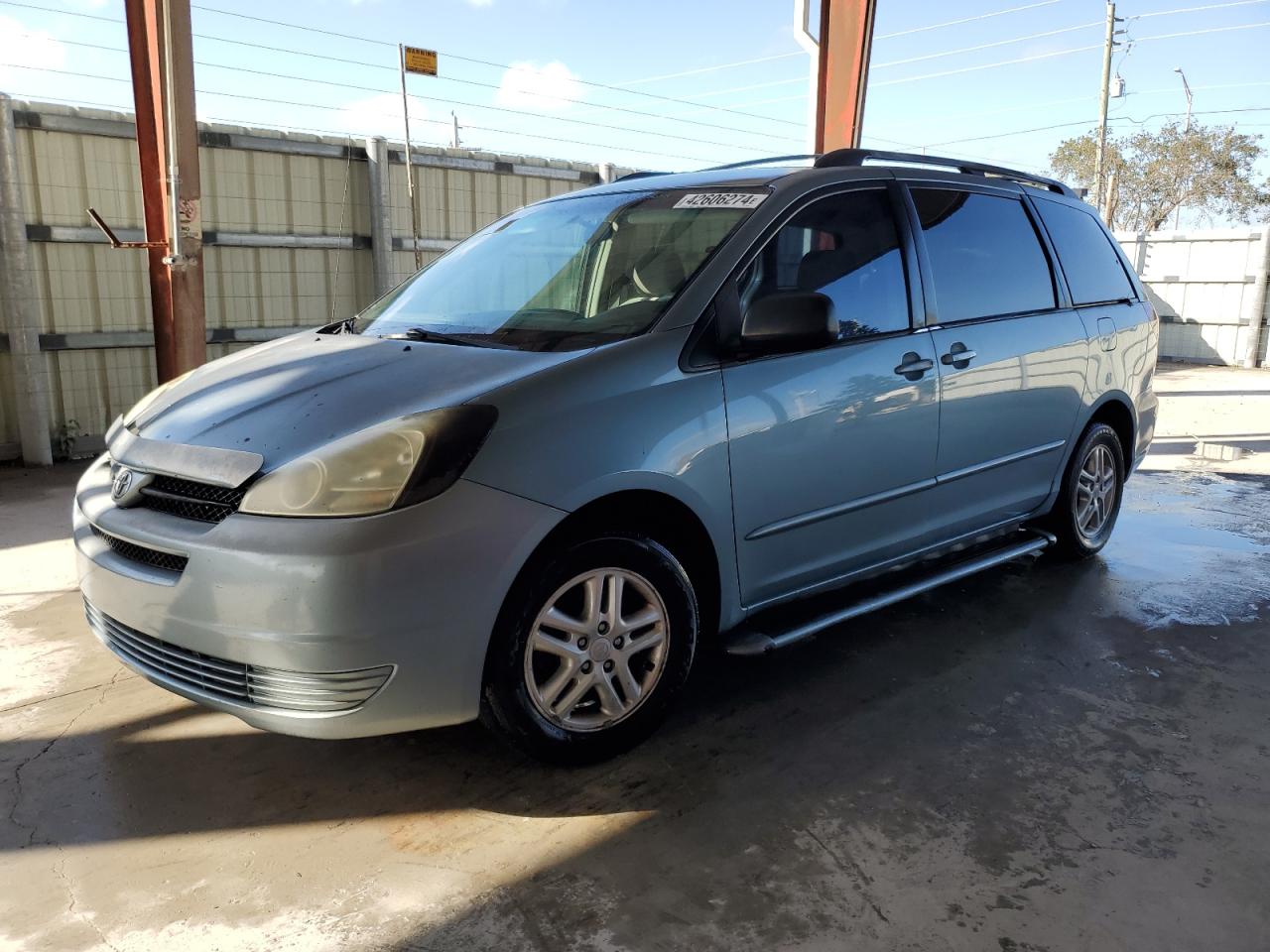 Toyota Sienna 2005