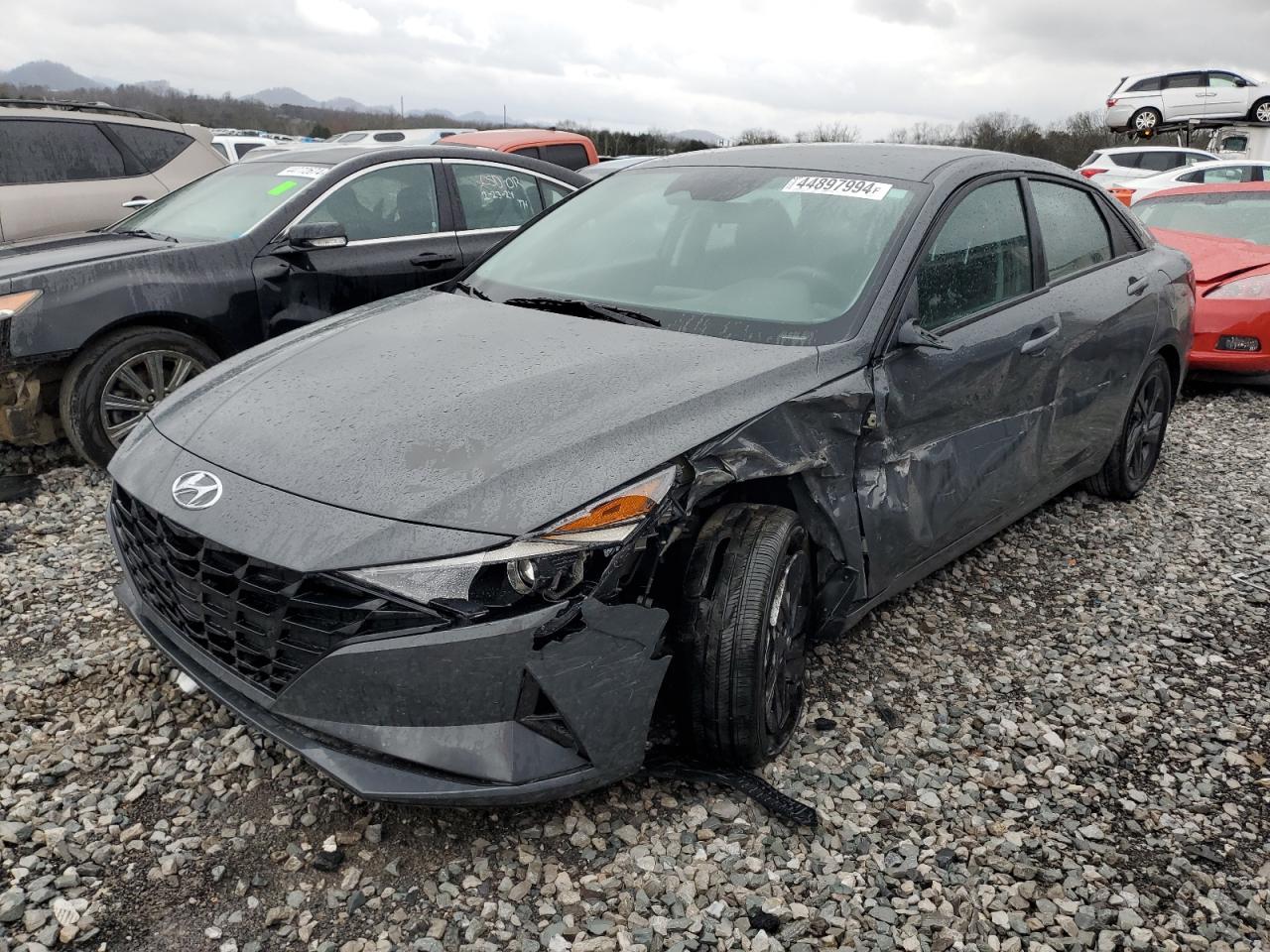 Hyundai Elantra 2023