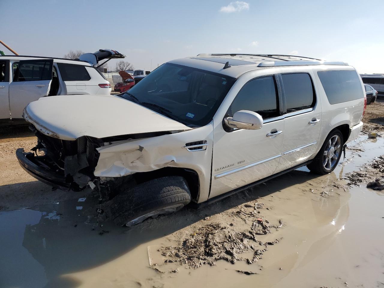 Cadillac Escalade esv 2011