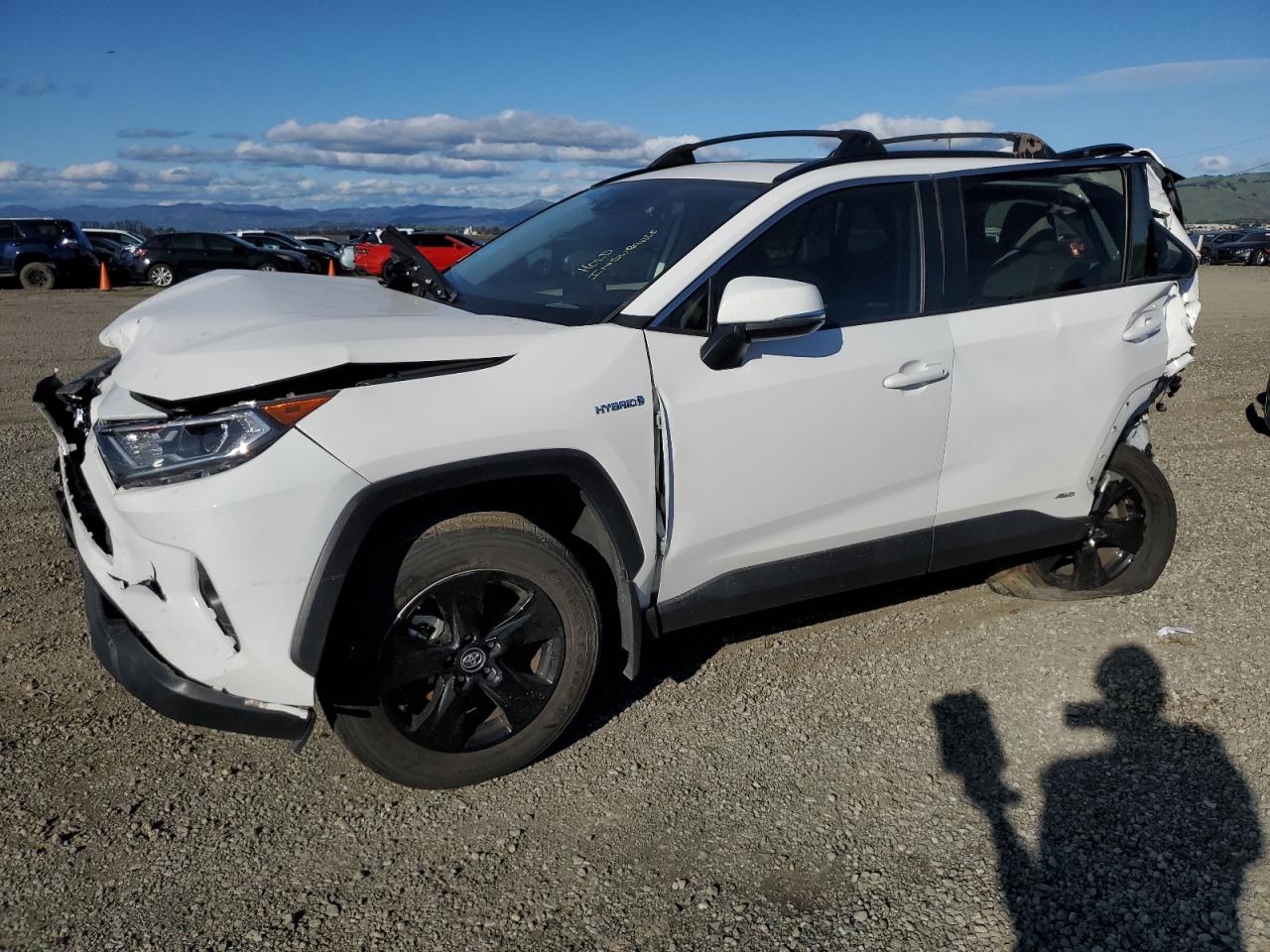 TOYOTA RAV4 2021