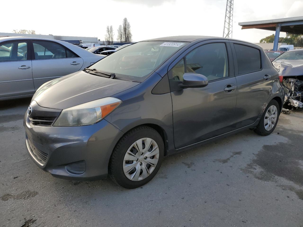 TOYOTA YARIS 2014