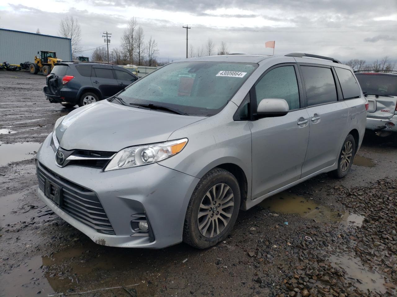 Toyota Sienna 2018