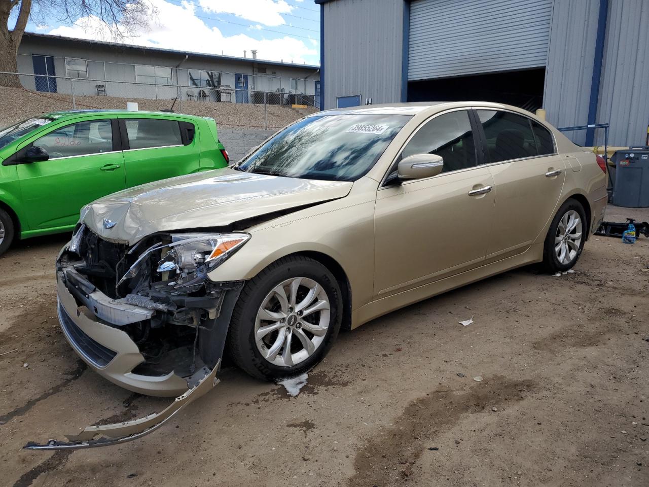 Hyundai Genesis 2012