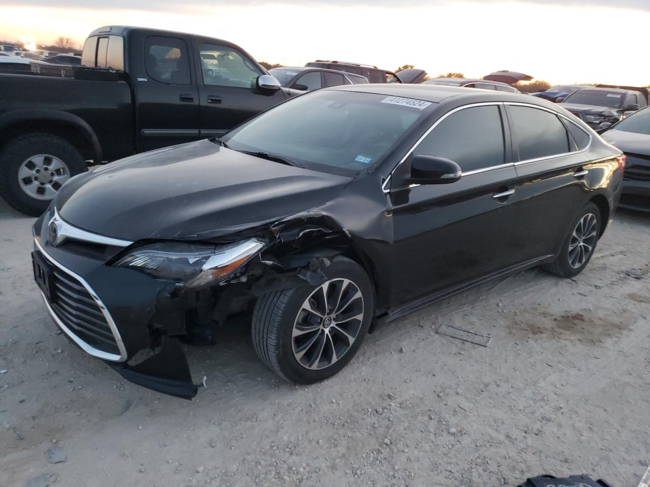 Toyota Avalon 2017