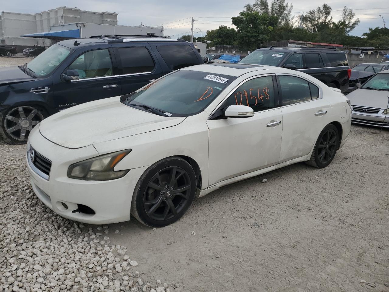 Nissan Maxima 2014