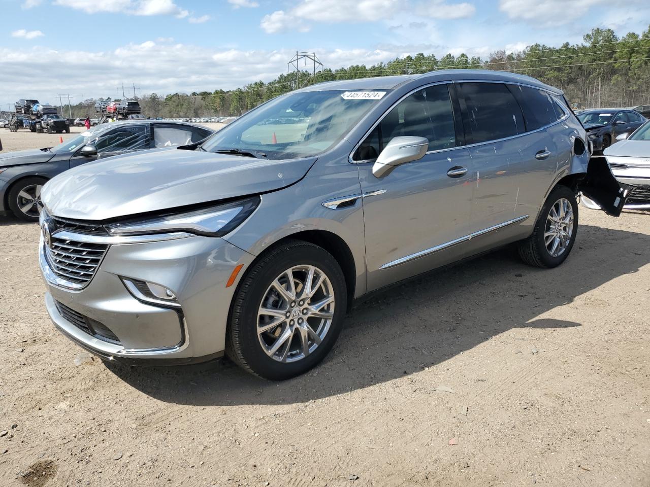 Buick Enclave 2023