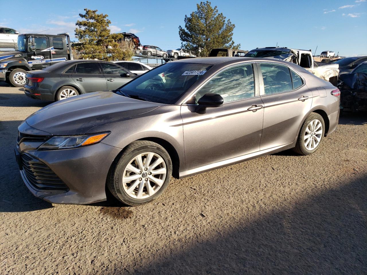 Toyota Camry 2019