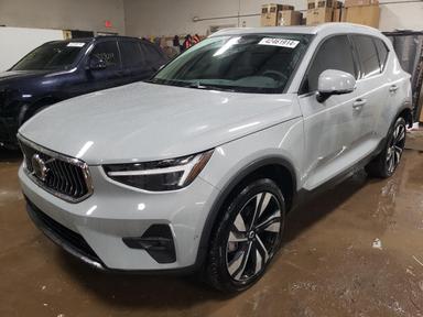 Volvo Xc40 2024
