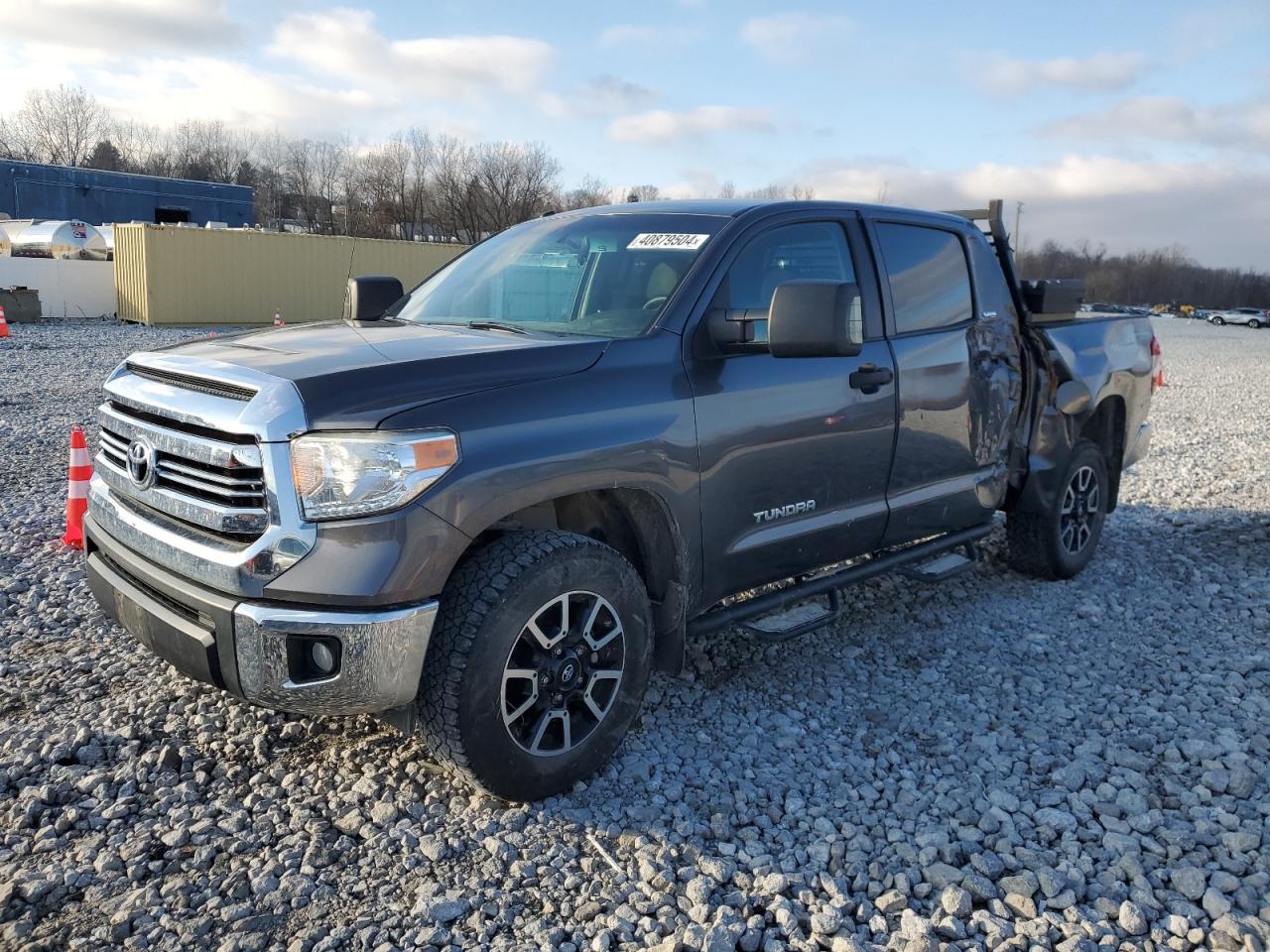 Toyota Tundra 2016