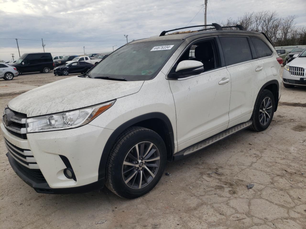 TOYOTA HIGHLANDER 2017