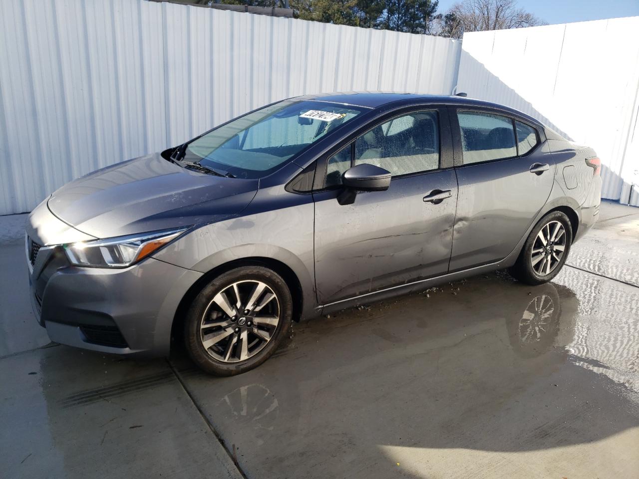 Nissan Versa 2020