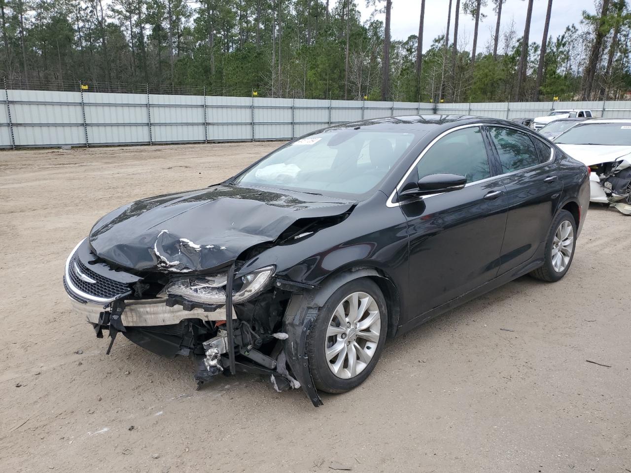 Chrysler 200 2015