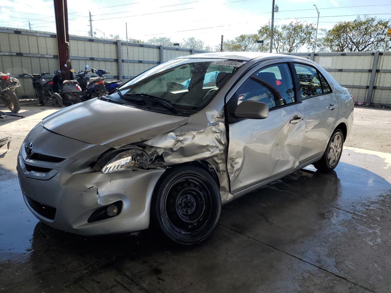 Toyota Yaris 2008
