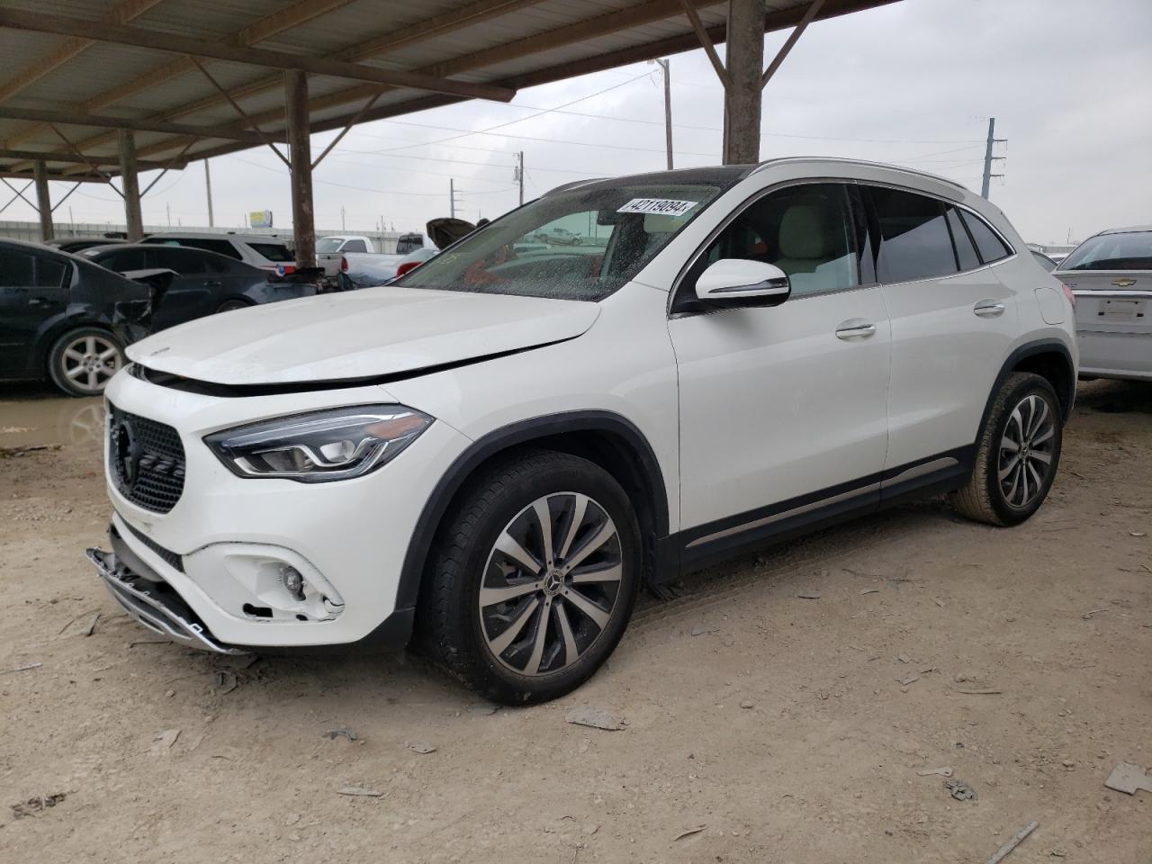 Mercedes-benz Gla-class 2021