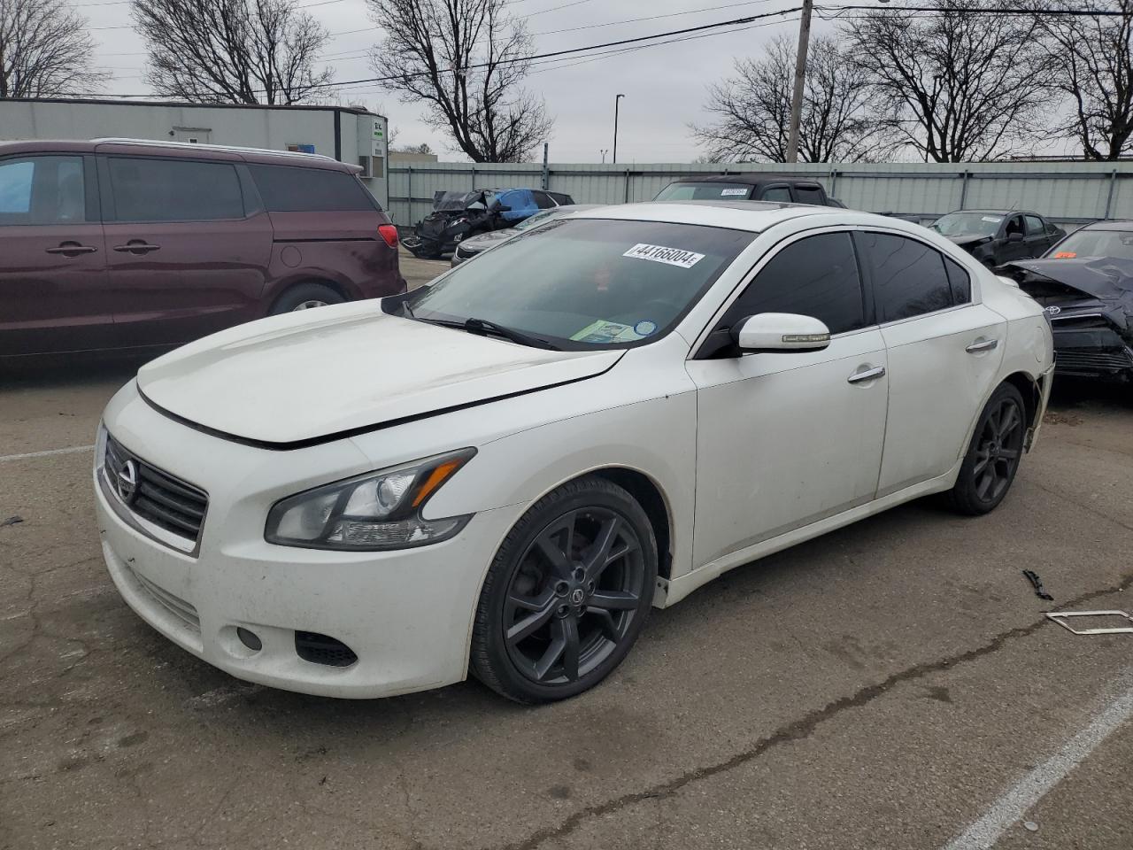 Nissan Maxima 2014
