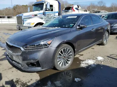 Kia Cadenza 2018