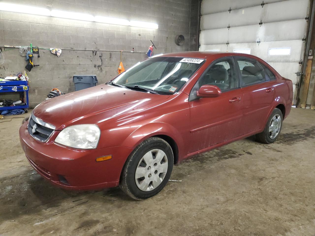 Suzuki Forenza ba 2008