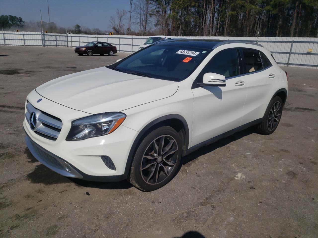 Mercedes-benz Gla-class 2016