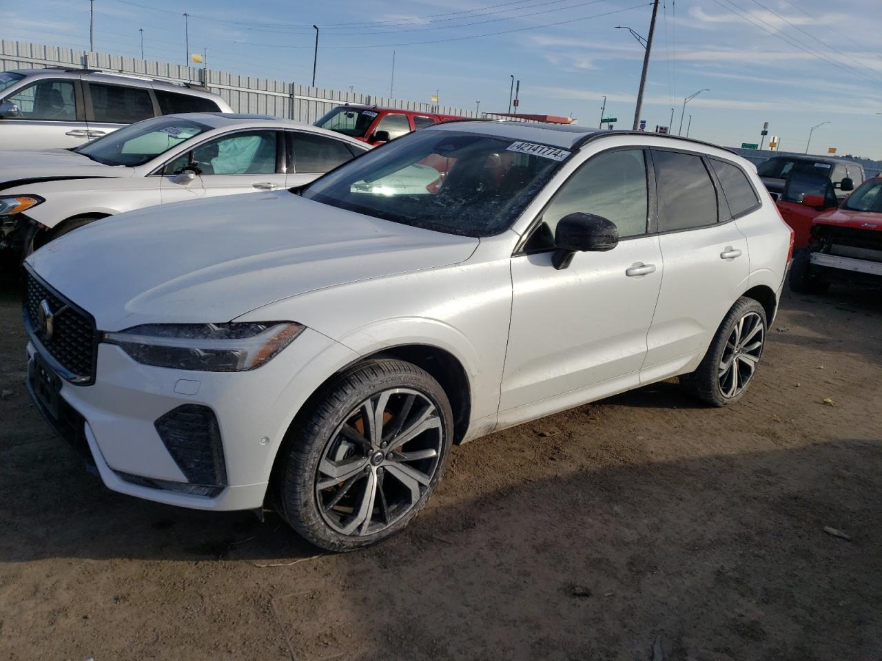 VOLVO XC60 ULTIM 2023