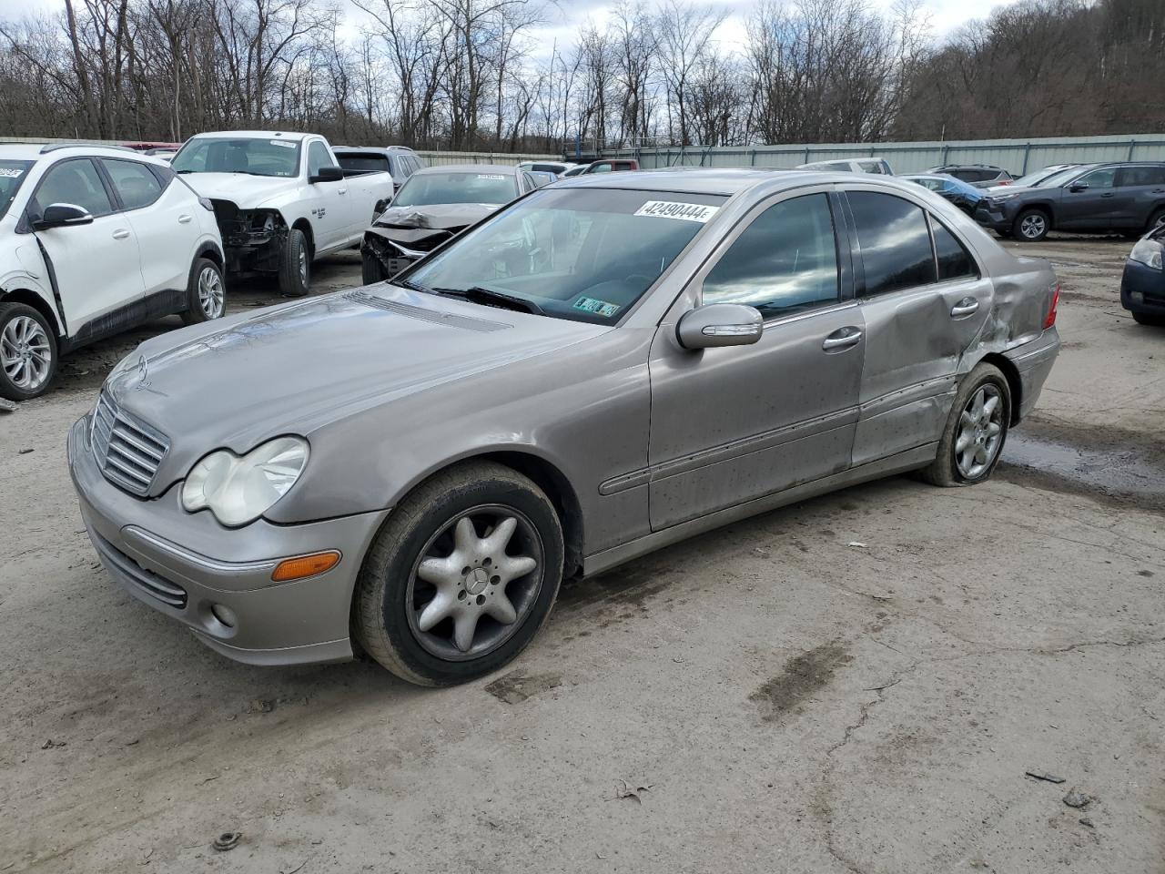 Mercedes-benz C-class 2005