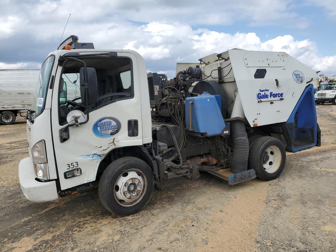 Isuzu Npr 2015