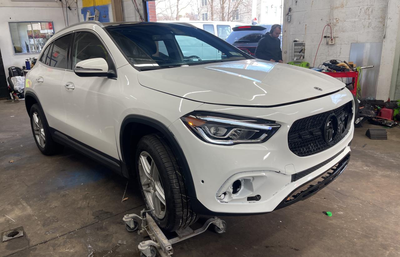 Mercedes-benz Gla-class 2023