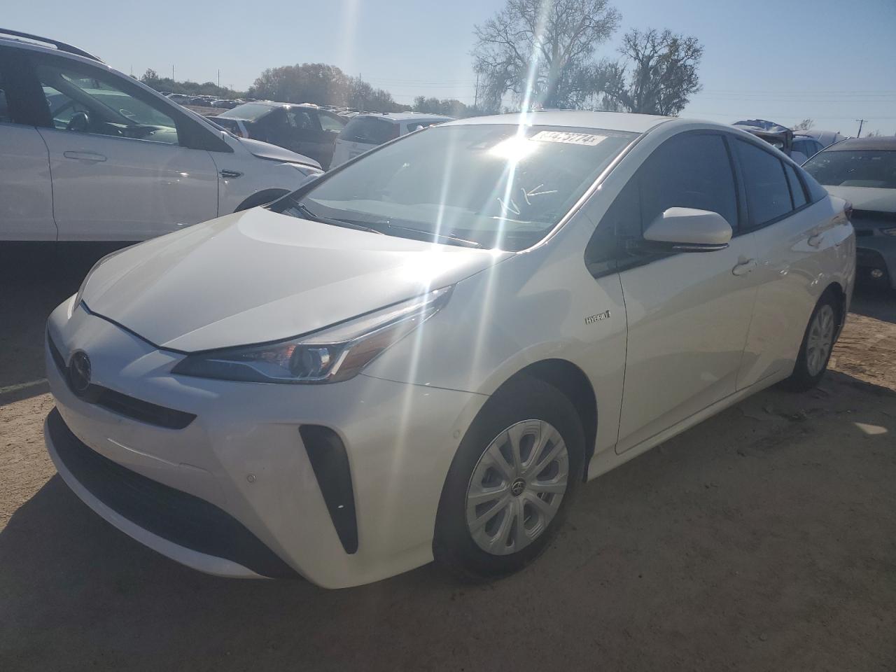 TOYOTA PRIUS 2019