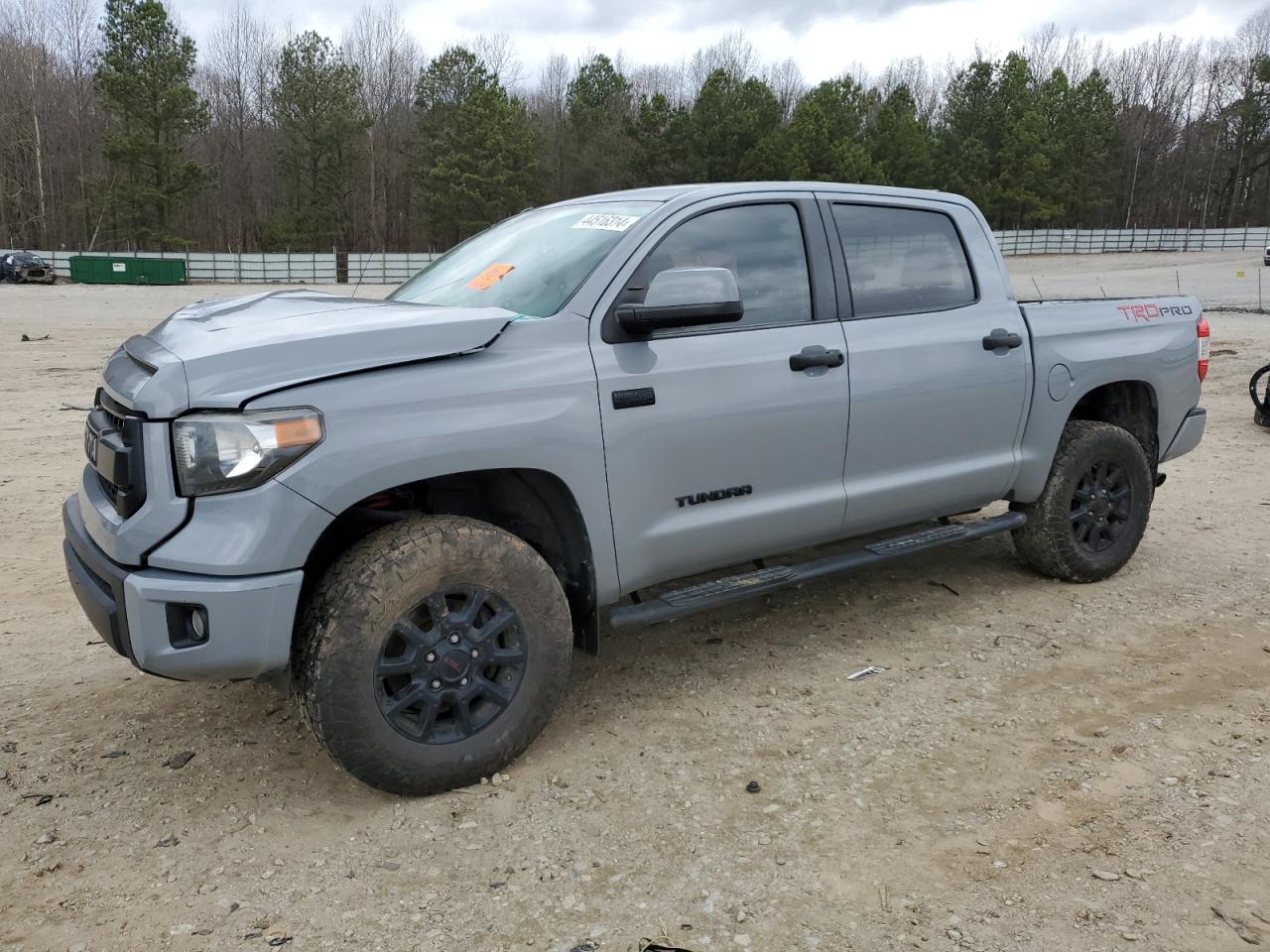 Toyota Tundra 2017