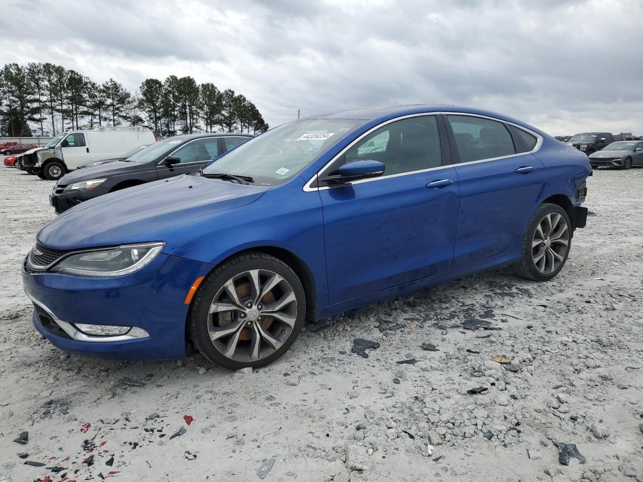 CHRYSLER 200 2015