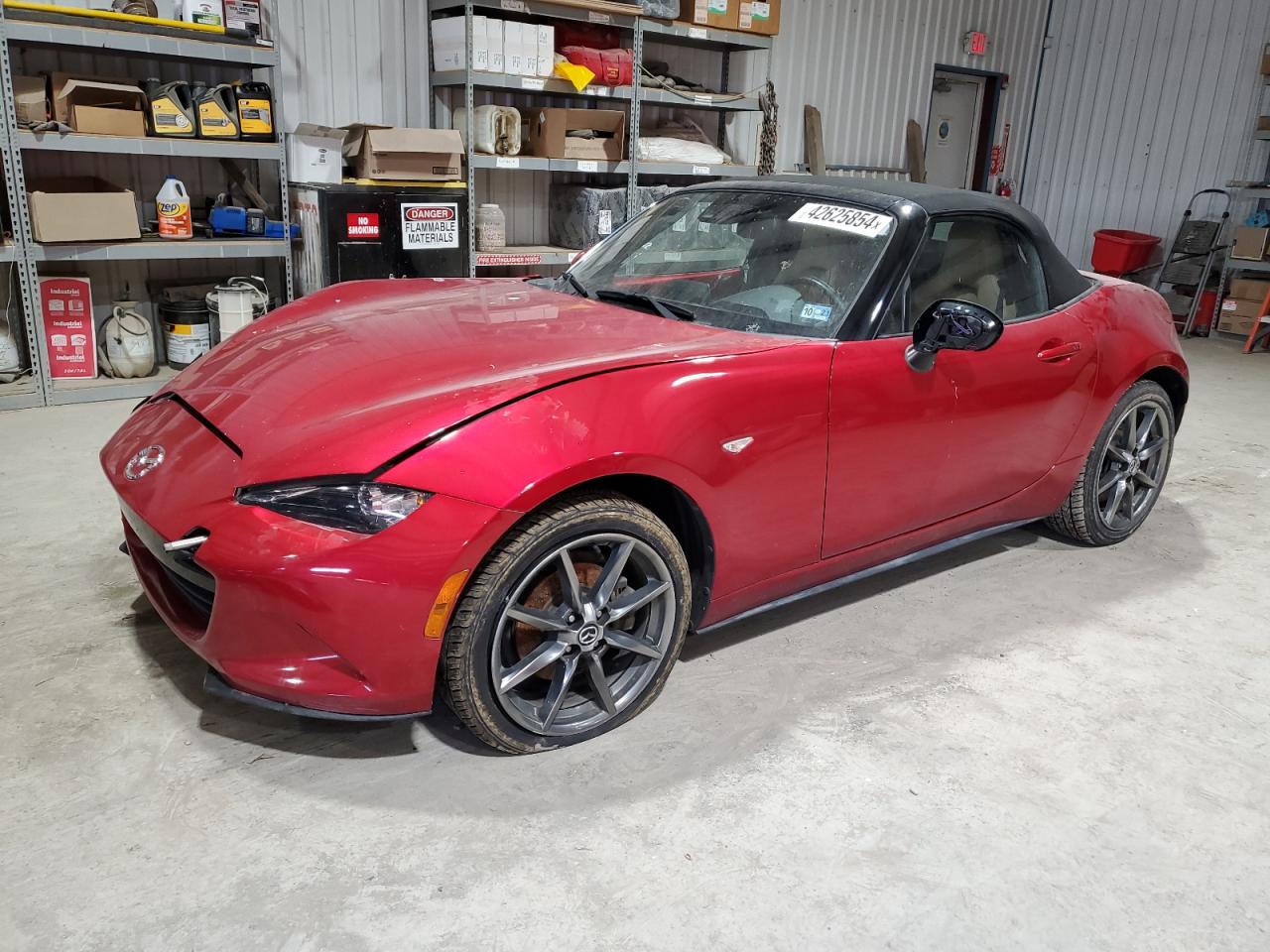 MAZDA MX-5 MIATA 2016
