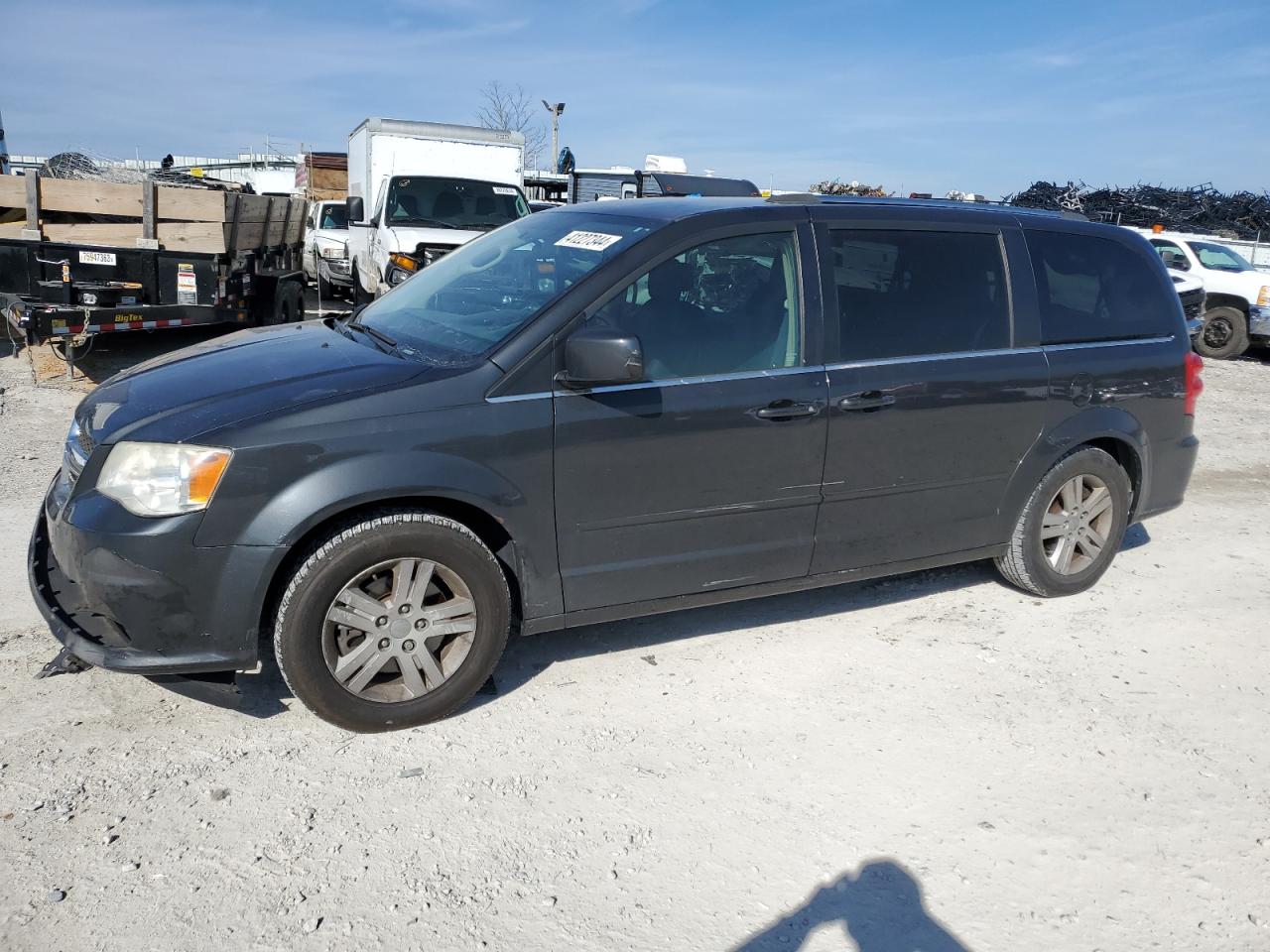 DODGE CARAVAN 2012