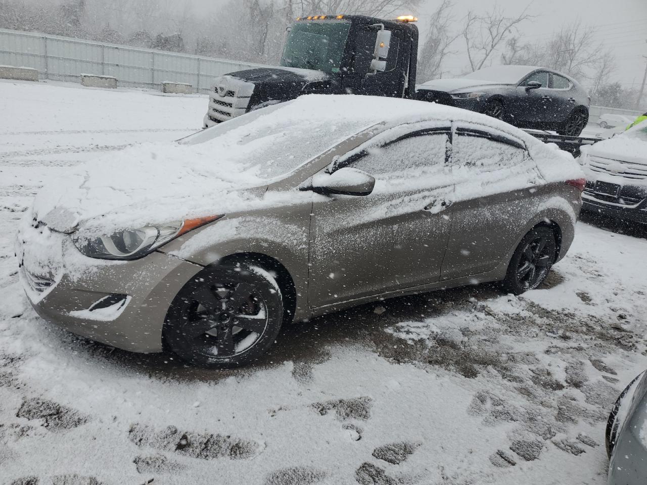 Hyundai Elantra 2011