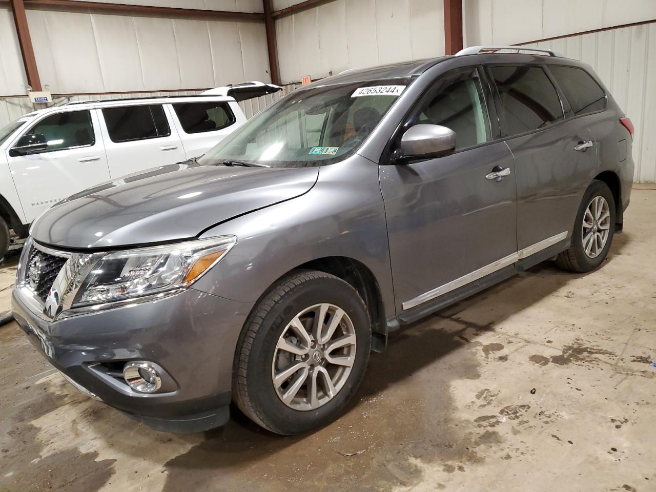 Nissan Pathfinder 2016