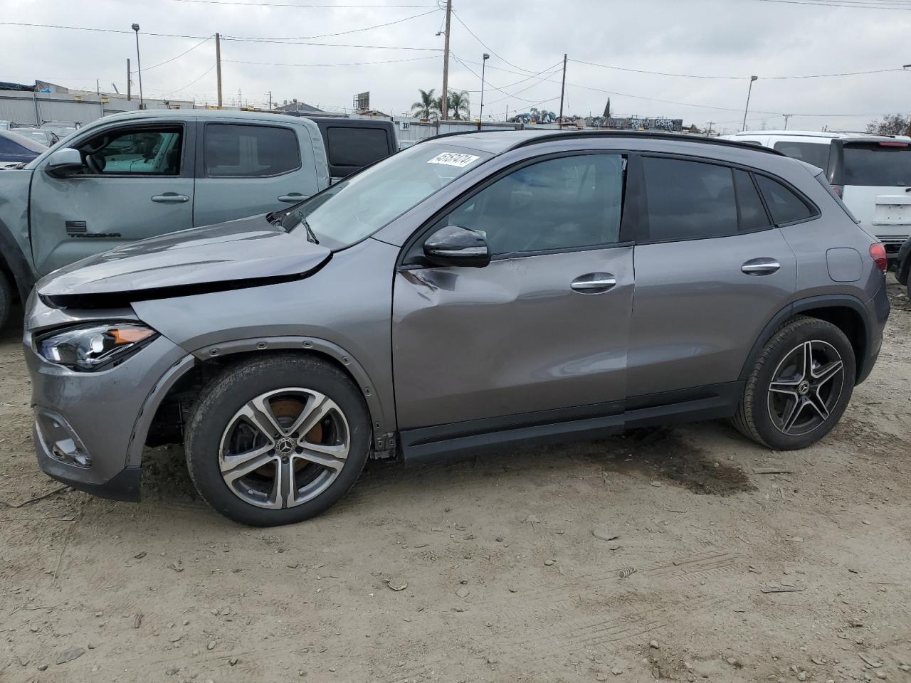 Mercedes-benz Gla-class 2023