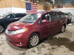 TOYOTA SIENNA 2011