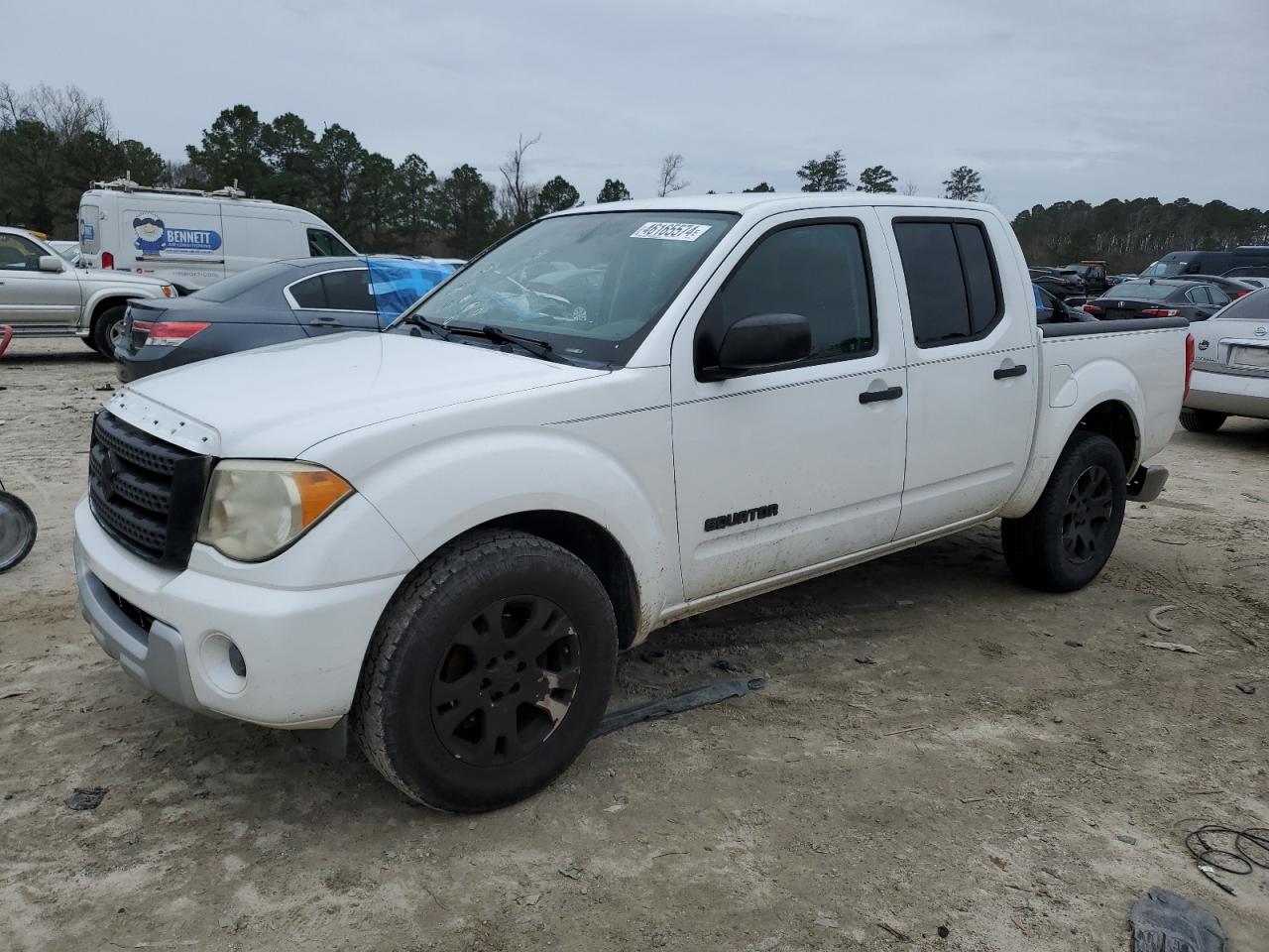 Suzuki Equator 2010