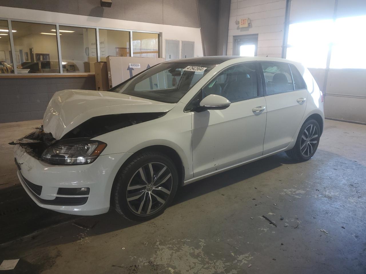VOLKSWAGEN GOLF 2015