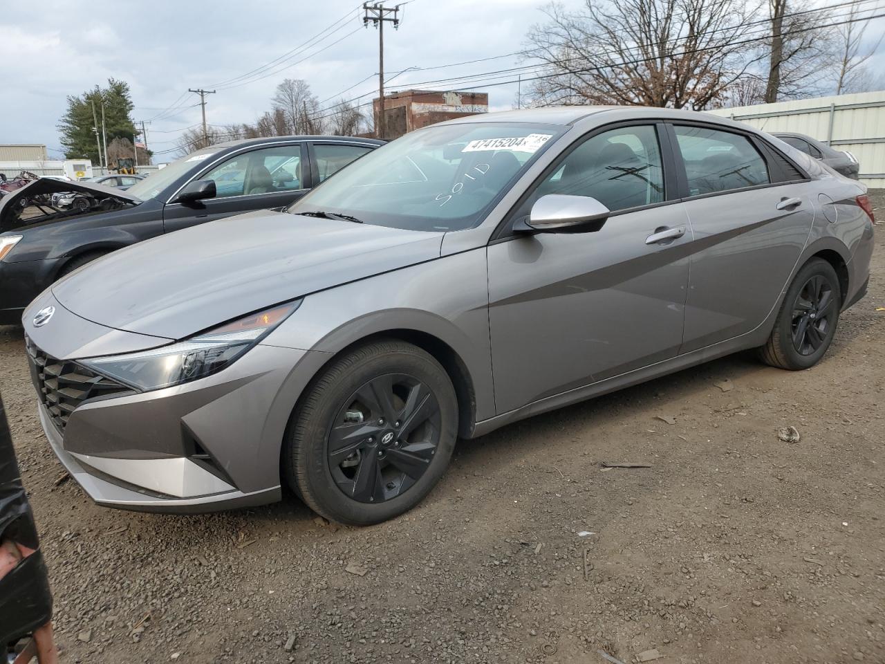 Hyundai Elantra 2023