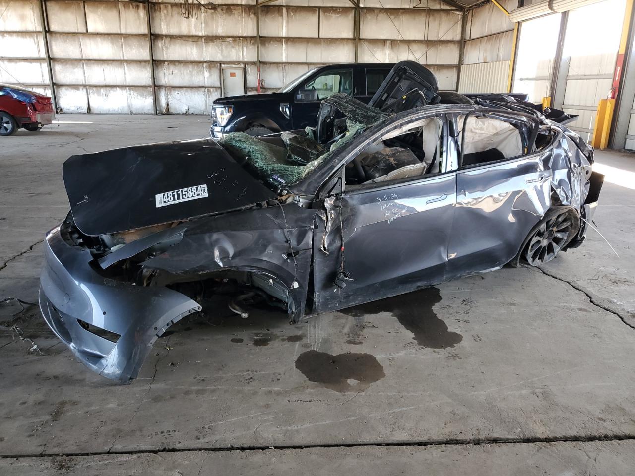 Tesla Model y 2022