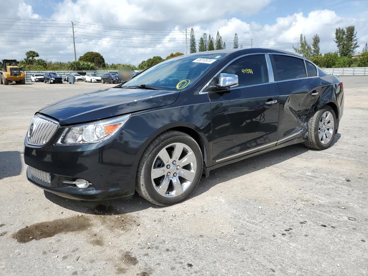 Buick Lacrosse 2012