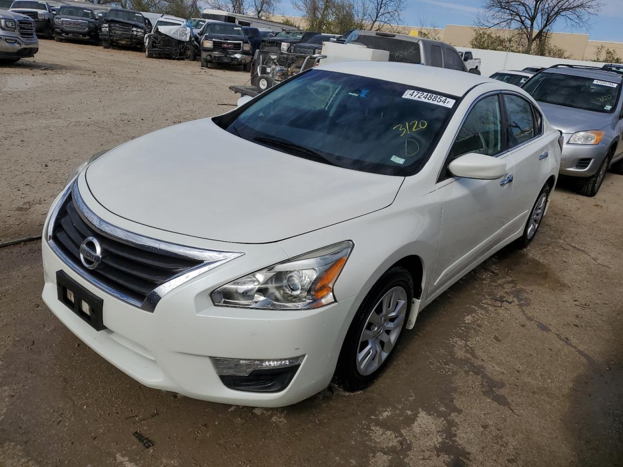 Nissan Altima 2014