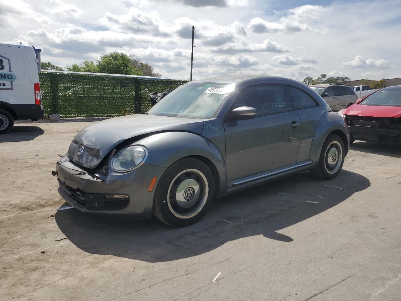 Volkswagen Beetle 2012